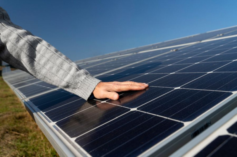 Rekordowy rok w polskiej energetyce. OZE stanowią połowę mocy zainstalowanej