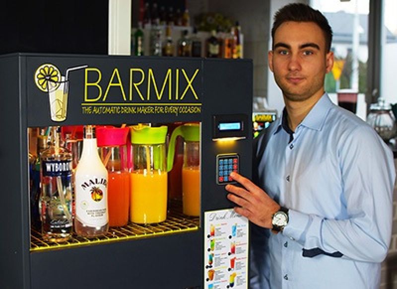 Barmani go nienawidzą